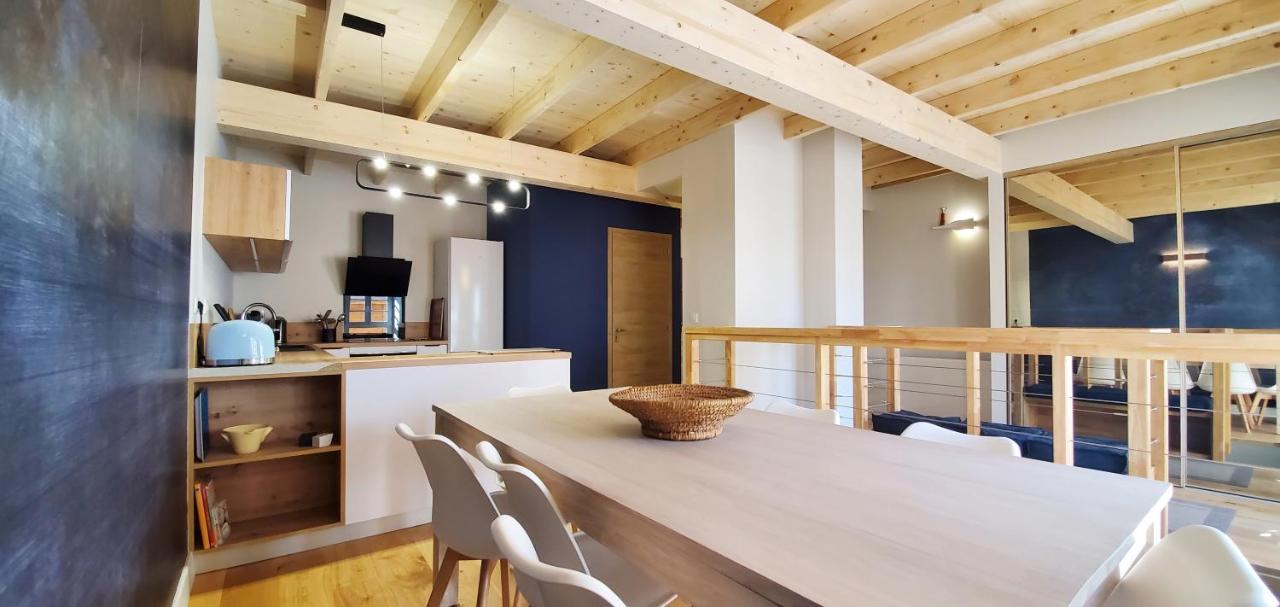 L'Hivernet, Grand Triplex Neuf Au Coeur D'Embrun Acces Facile Luaran gambar