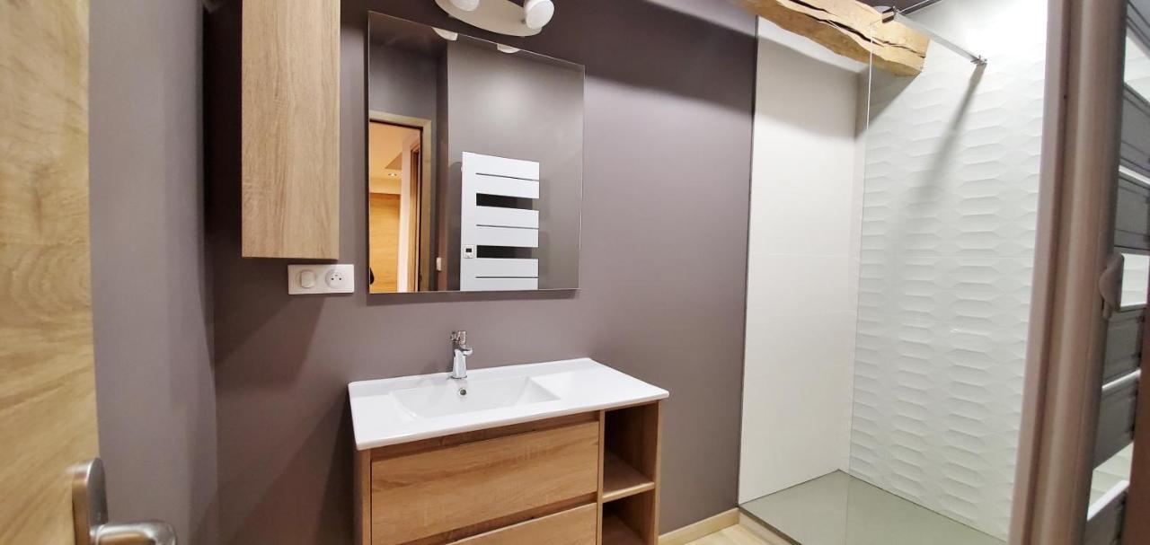 L'Hivernet, Grand Triplex Neuf Au Coeur D'Embrun Acces Facile Luaran gambar