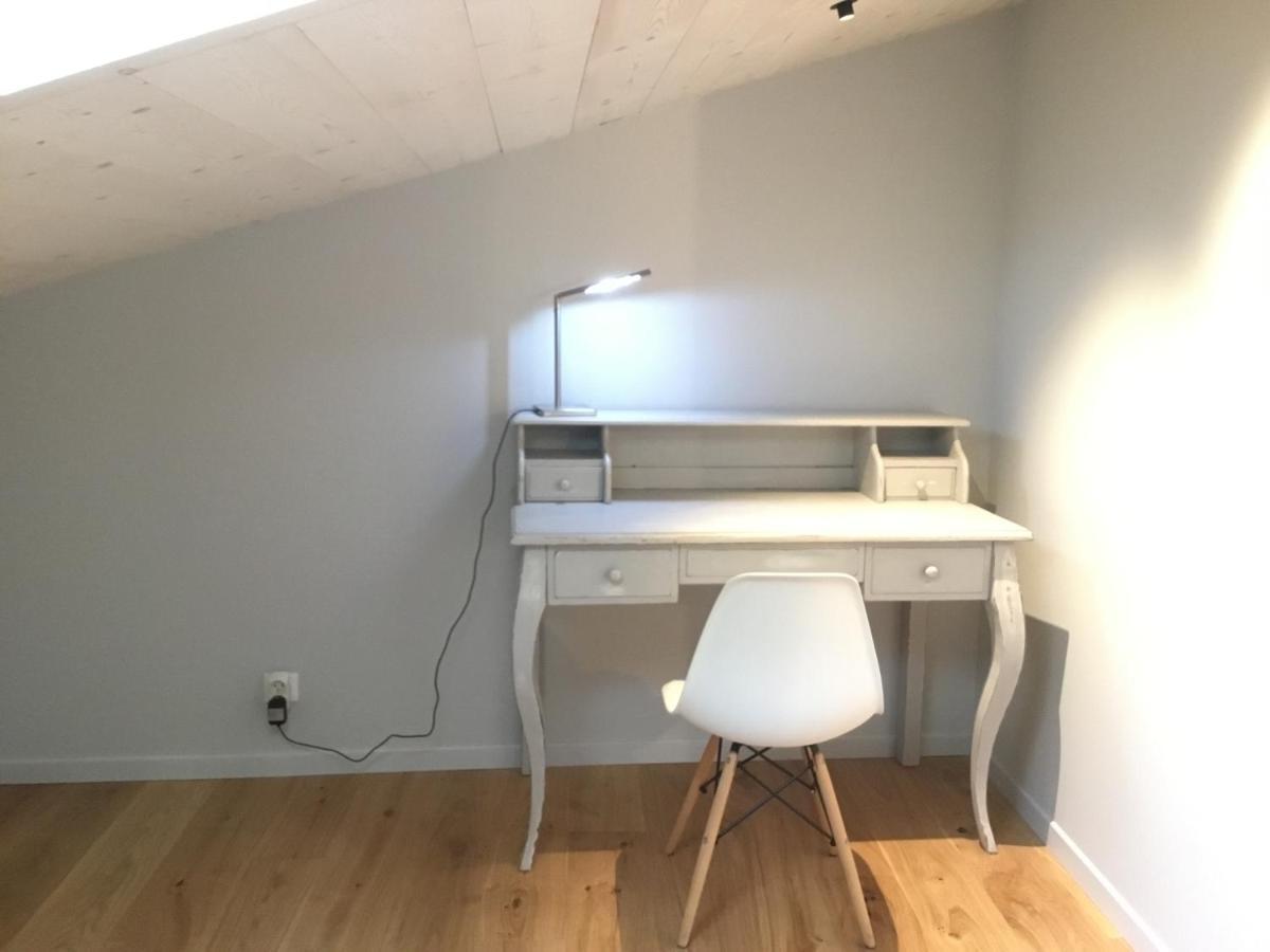 L'Hivernet, Grand Triplex Neuf Au Coeur D'Embrun Acces Facile Luaran gambar